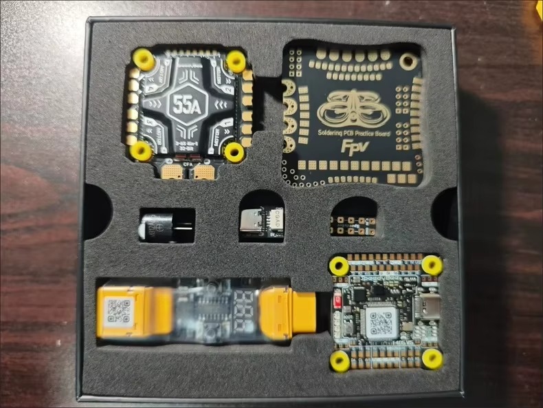 DroMa 1 Stück/Set NEU Speedybe – Speedybee F405 V4 Bls 55A Stack Bewertung und Preis